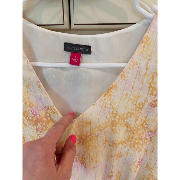 Vince Camuto V-Neck Balloon Sleeves Tie Dye Metallic Lining Top, Yellow S NWT - Picture 6 of 9